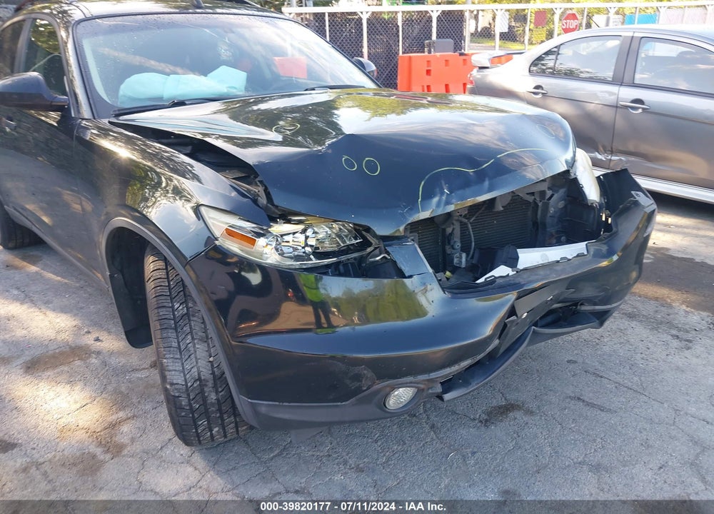 2005 INFINITI FX35 VIN: JNRAS08W35X214762