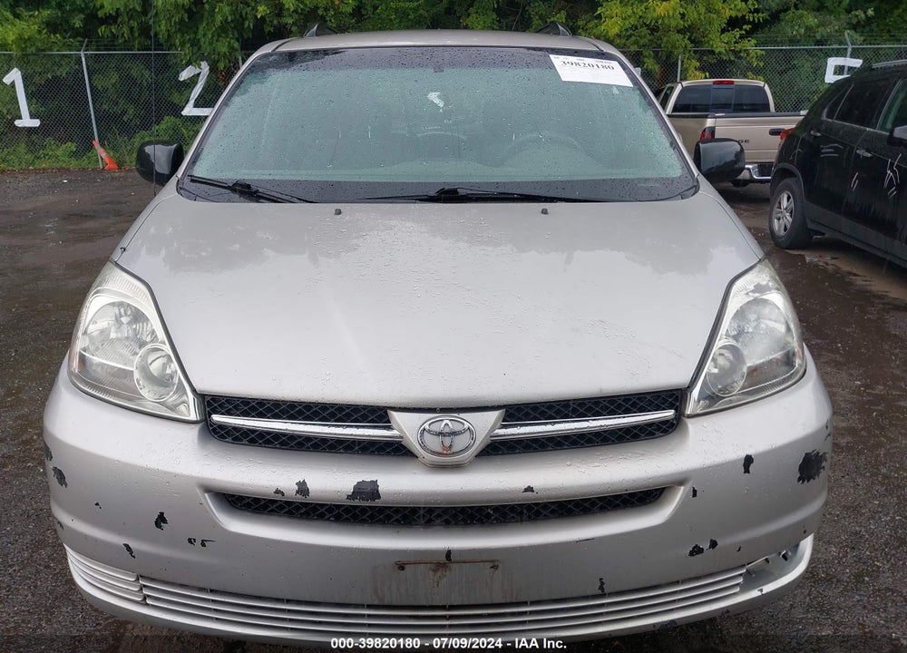 2004 TOYOTA SIENNA LE VIN: 5TDZA23C84S083671