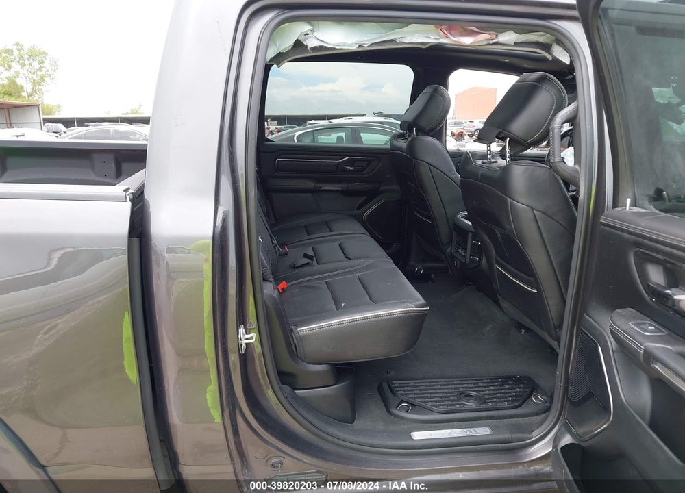 2022 RAM 1500 LIMITED  4X2 5'7 BOX VIN: 1C6RREHT9NN425131