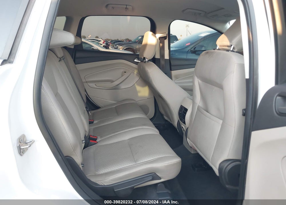 2019 FORD ESCAPE SE VIN: 1FMCU0GDXKUC55269