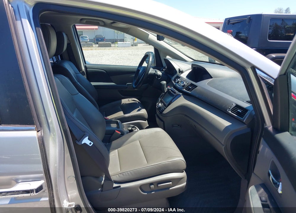 2015 HONDA ODYSSEY EX-L VIN: 5FNRL5H60FB103210