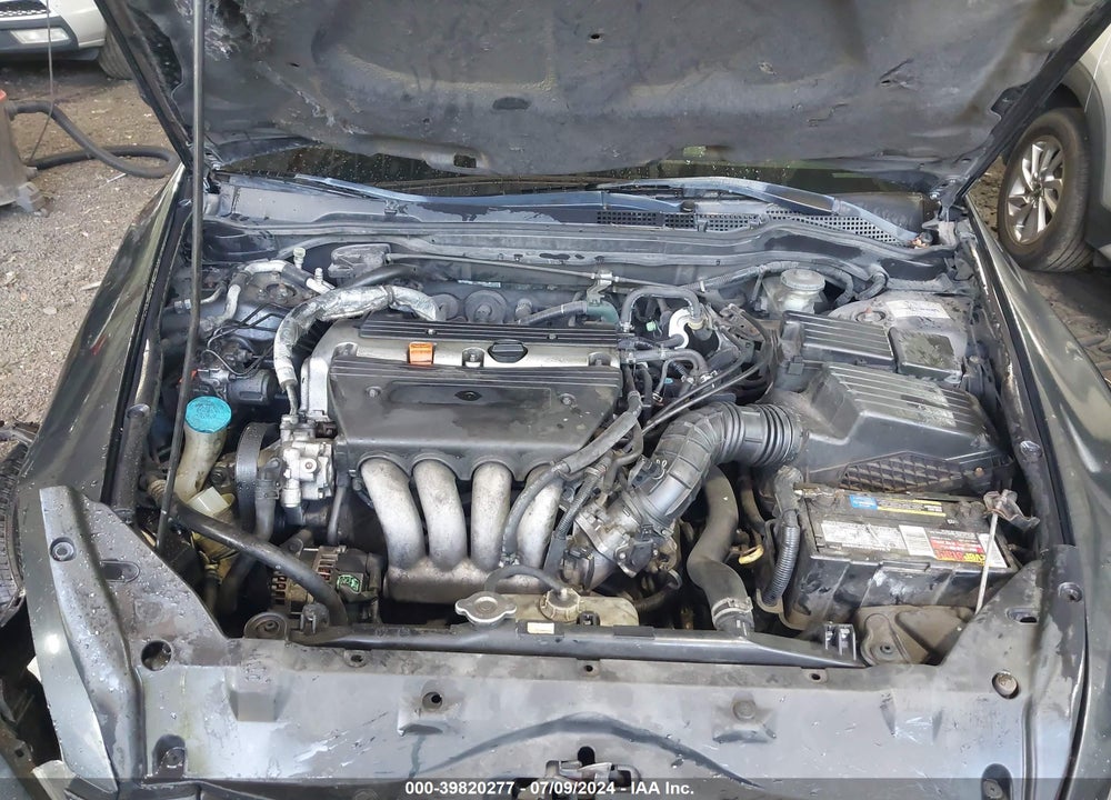 2003 HONDA ACCORD 2.4 EX VIN: JHMCM56673C058411
