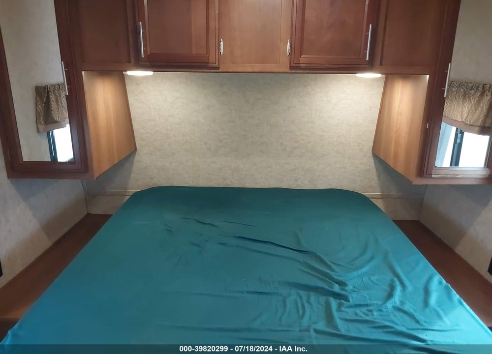 2017 AVENGER PRISM VIN: 5ZT2AVSB4HB915398