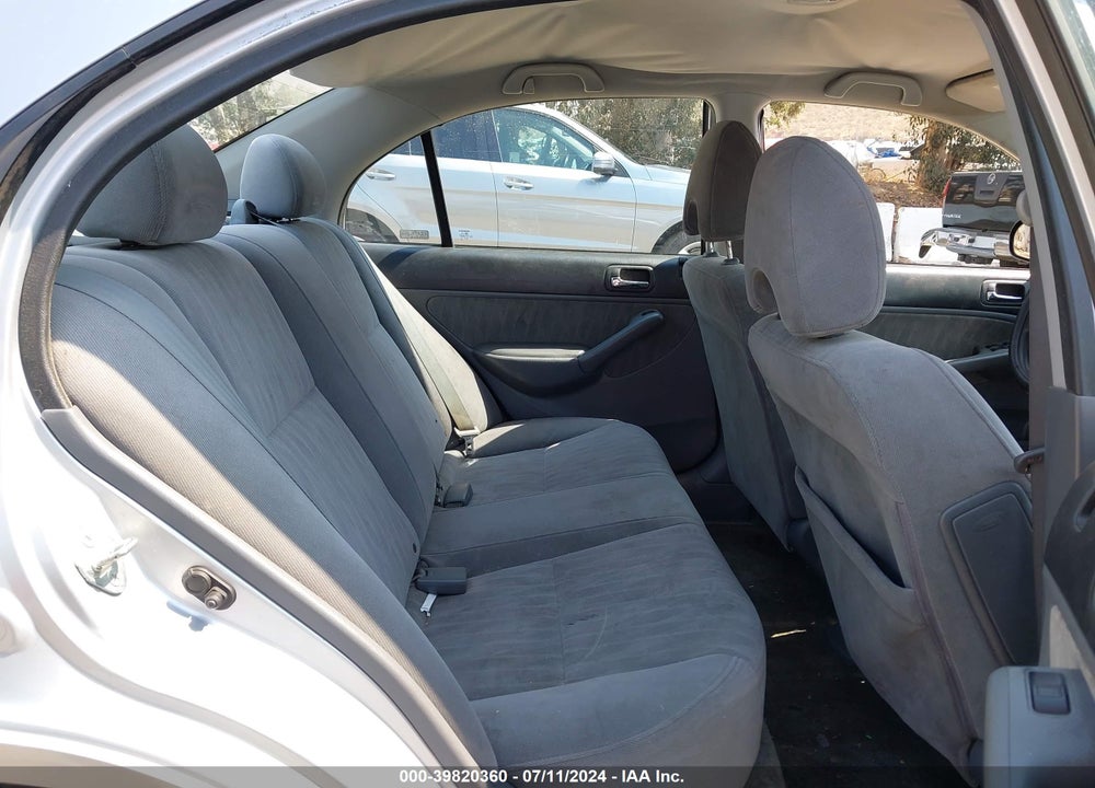 2005 HONDA CIVIC LX VIN: 2HGES16695H624577