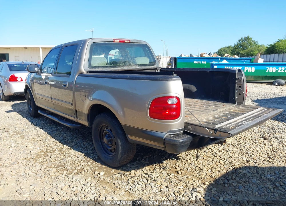 2002 FORD F-150 LARIAT/XLT VIN: 1FTRW07L22KD27495