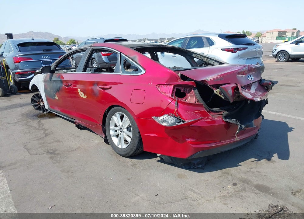 2016 HYUNDAI SONATA SE VIN: 5NPE24AF4GH262157
