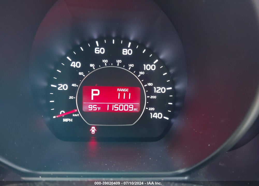 2018 KIA SOUL VIN: KNDJN2A26J7583393