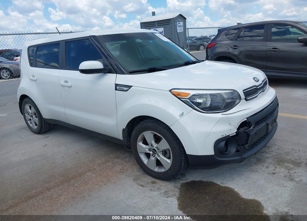 2018 KIA SOUL VIN: KNDJN2A26J7583393