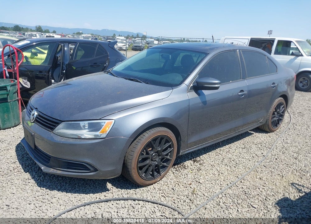 2011 VOLKSWAGEN JETTA 2.5L SE VIN: 3VWDZ7AJ0BM365752