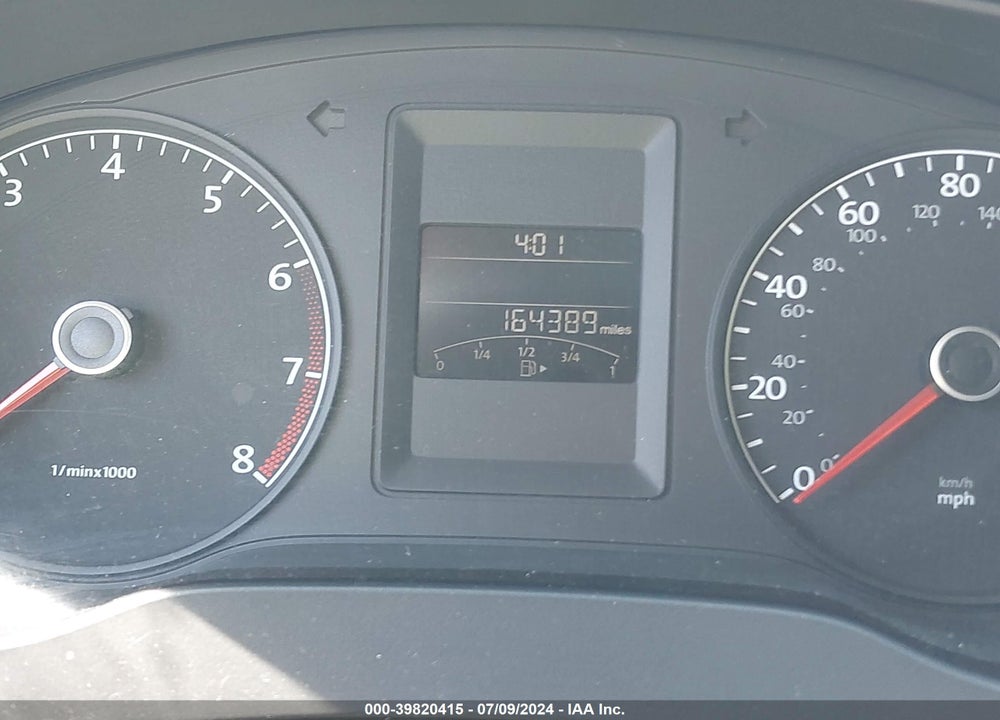 2011 VOLKSWAGEN JETTA 2.5L SE VIN: 3VWDZ7AJ0BM365752