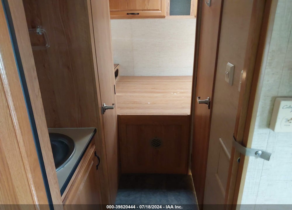 2006 JAYCO TALON ZX 28A VIN: 1UJBJ02N161AA0122