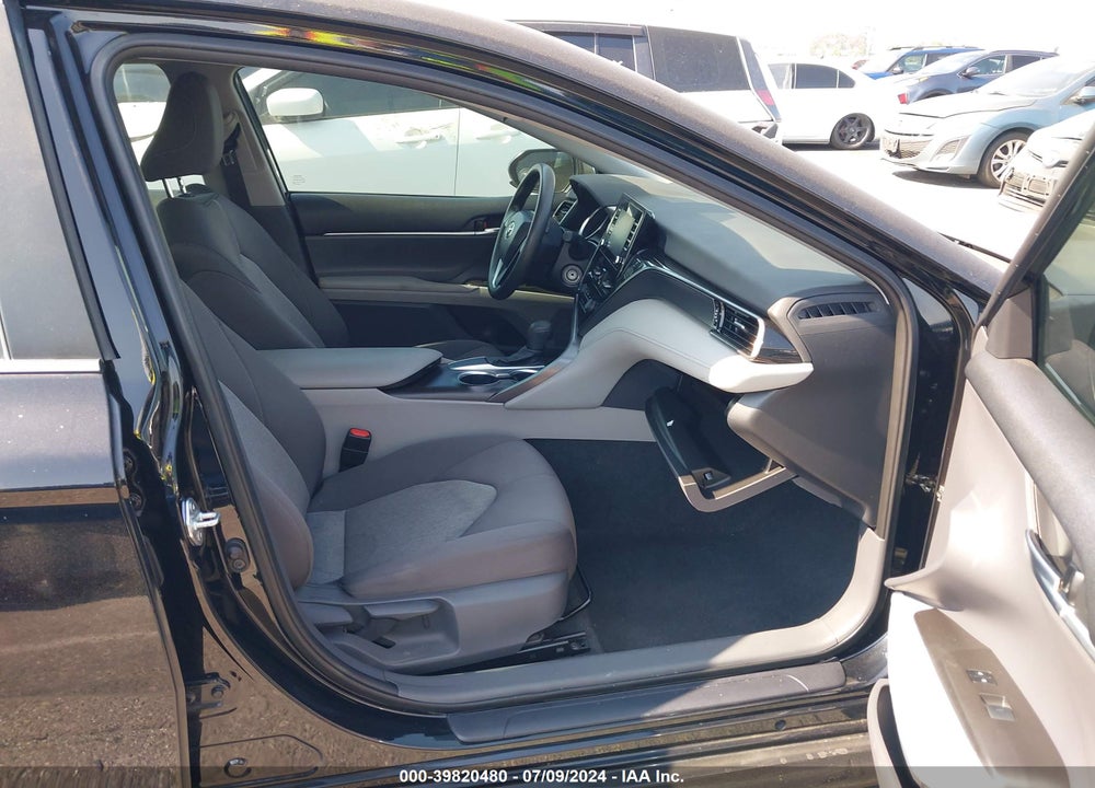 2021 TOYOTA CAMRY LE VIN: 4T1C11AK9MU601465