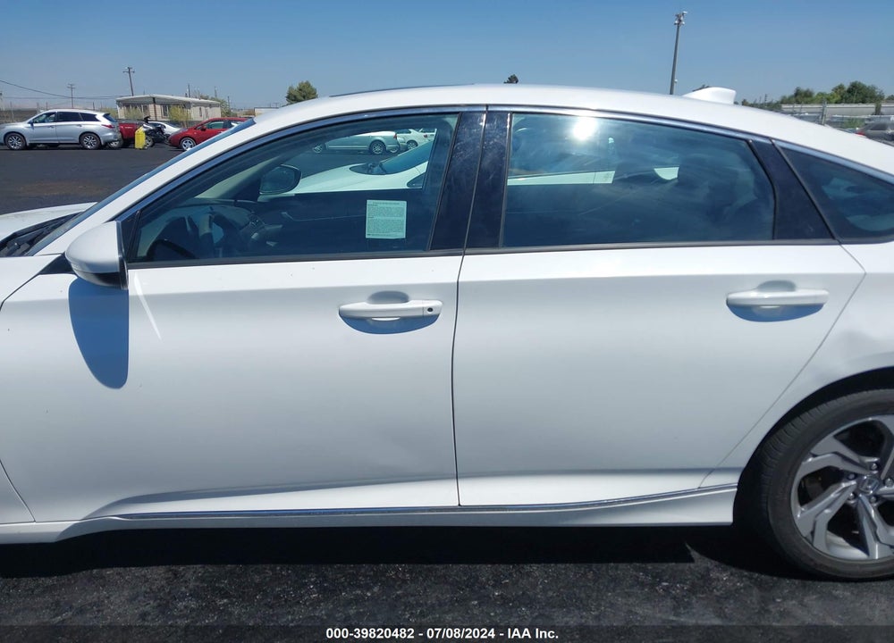 2018 HONDA ACCORD EX VIN: 1HGCV1F49JA015995