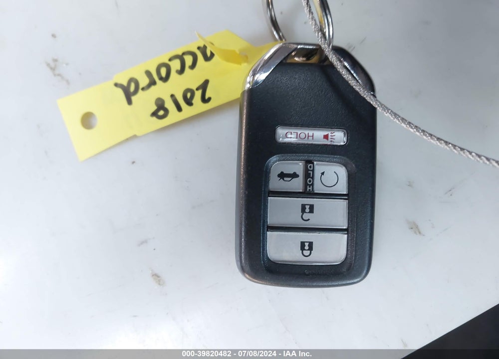 2018 HONDA ACCORD EX VIN: 1HGCV1F49JA015995