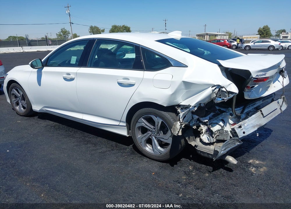 2018 HONDA ACCORD EX VIN: 1HGCV1F49JA015995