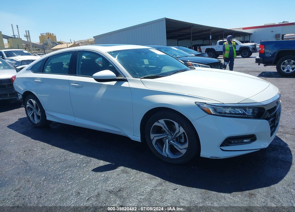 2018 HONDA ACCORD EX VIN: 1HGCV1F49JA015995