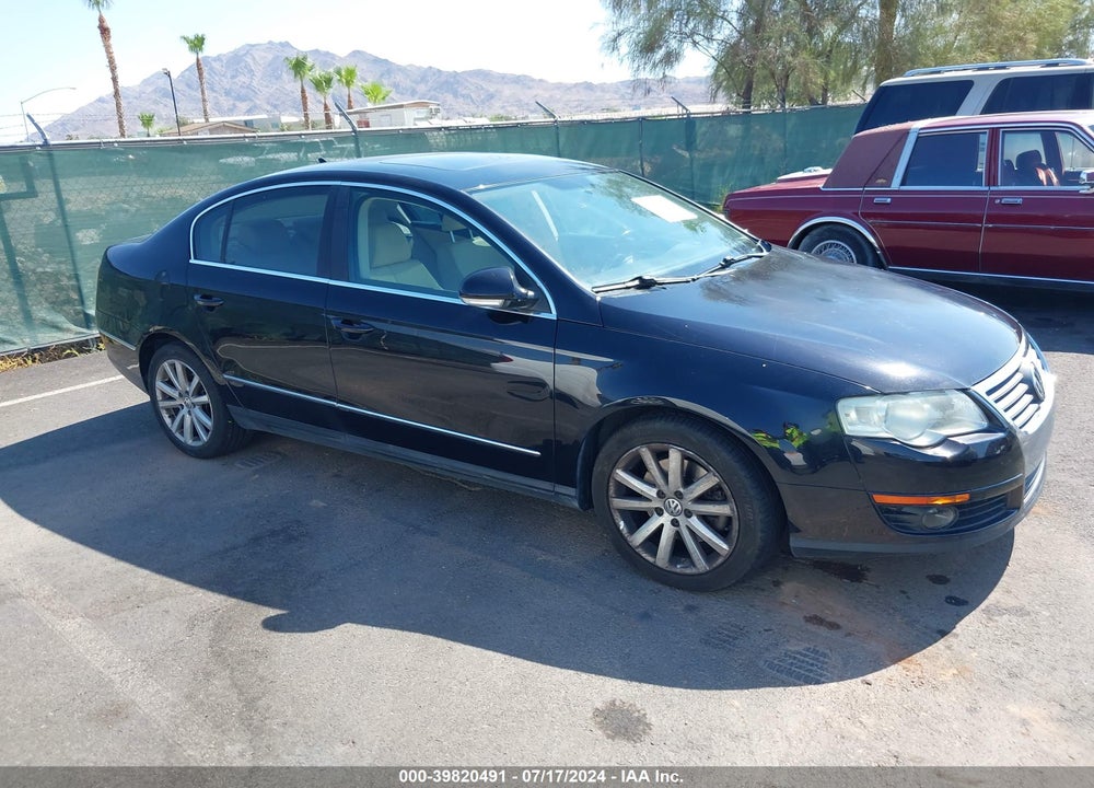 2010 VOLKSWAGEN PASSAT KOMFORT VIN: WVWJM7AN0AE121773