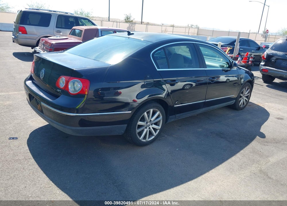 2010 VOLKSWAGEN PASSAT KOMFORT VIN: WVWJM7AN0AE121773