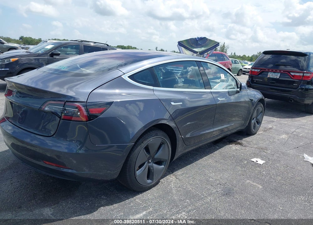 2018 TESLA MODEL 3 VIN: 5YJ3E1EA2JF005161