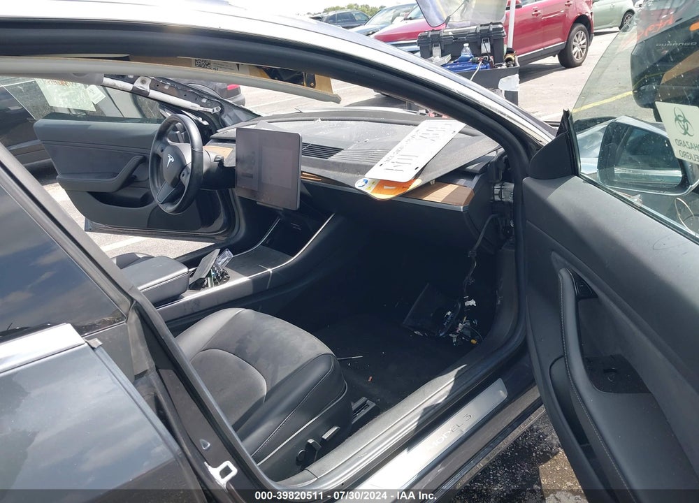 2018 TESLA MODEL 3 VIN: 5YJ3E1EA2JF005161
