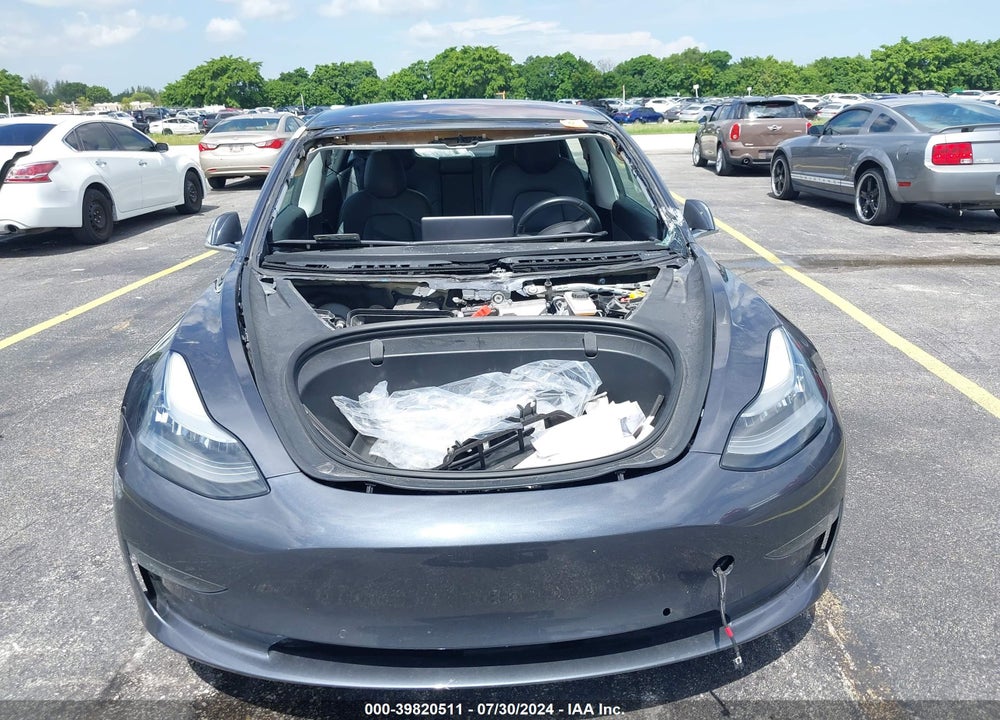 2018 TESLA MODEL 3 VIN: 5YJ3E1EA2JF005161