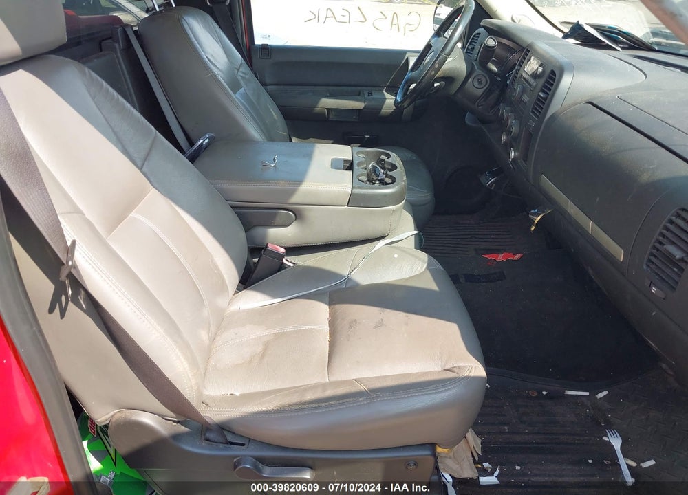 2008 CHEVROLET SILVERADO 1500 LT1 VIN: 1GCEK14058Z203389