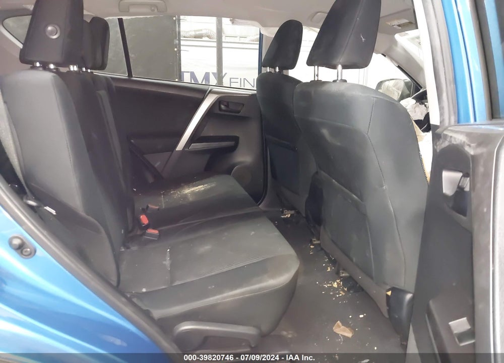 2017 TOYOTA RAV4 LE VIN: JTMBFREV8HJ705750