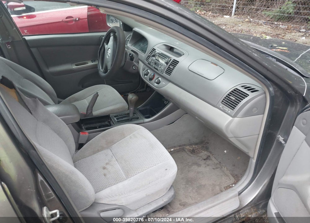2003 TOYOTA CAMRY LE VIN: 4T1BF32K13U554342