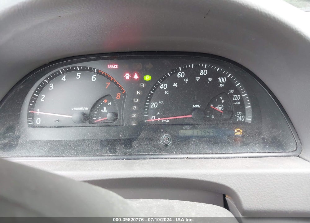 2003 TOYOTA CAMRY LE VIN: 4T1BF32K13U554342