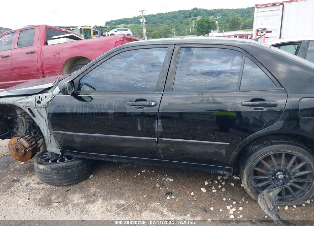 2005 LEXUS IS 300 VIN: JTHBD192150100055