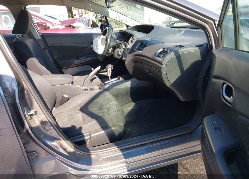 2014 HONDA CIVIC LX VIN: 19XFB2F58EE275343