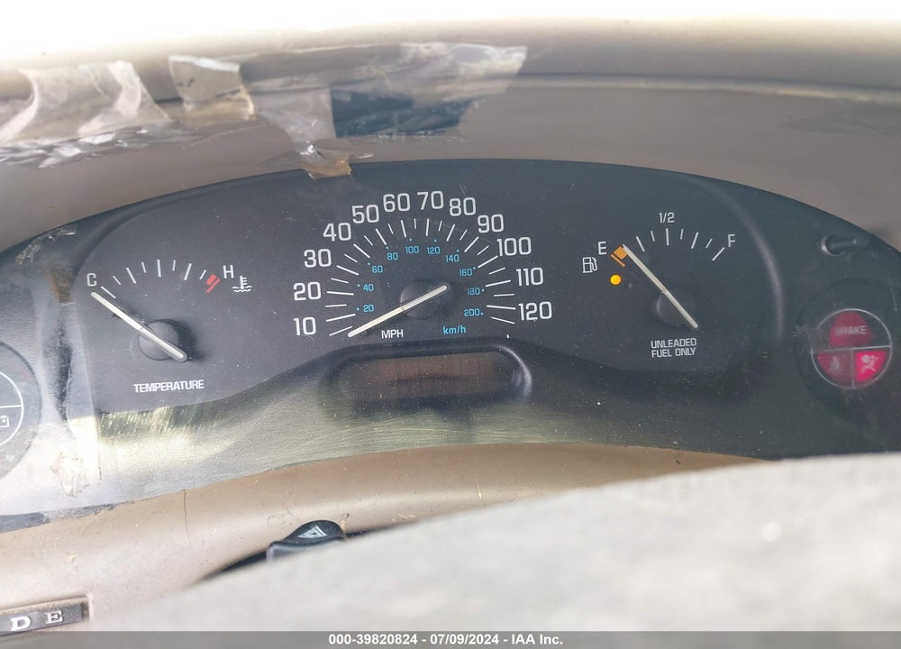 1998 BUICK CENTURY CUSTOM VIN: 2G4WS52M9W1418034