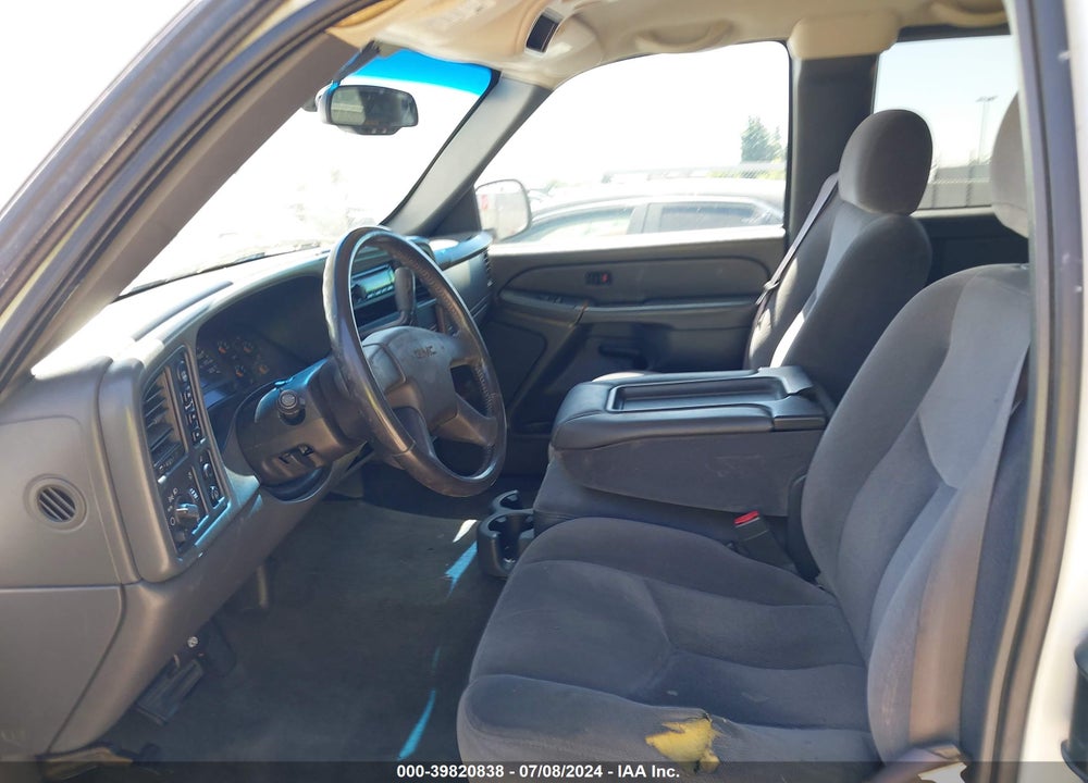 2004 GMC SIERRA 1500 SLE VIN: 1GTEK19V84E325525