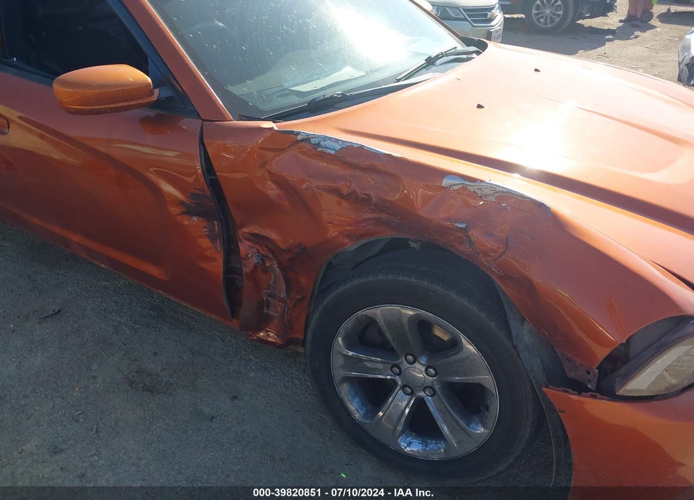 2011 DODGE CHARGER R/T VIN: 2B3CL5CT0BH523137
