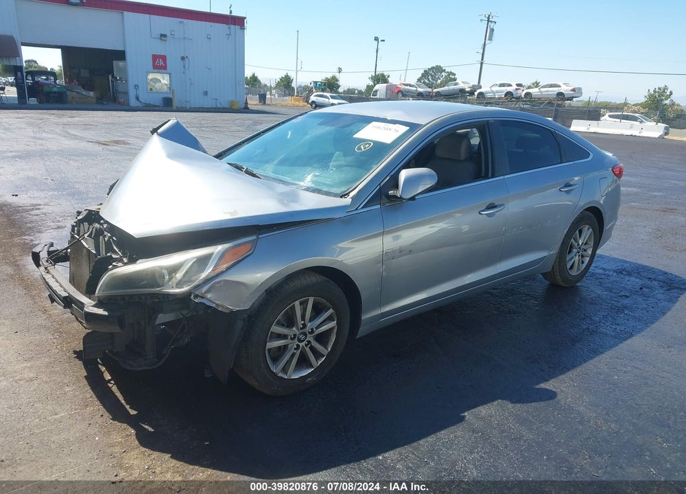 2015 HYUNDAI SONATA SE VIN: 5NPE24AF6FH191333