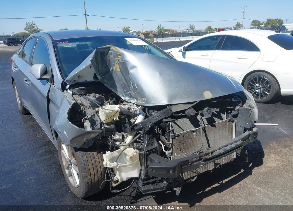 2015 HYUNDAI SONATA SE VIN: 5NPE24AF6FH191333