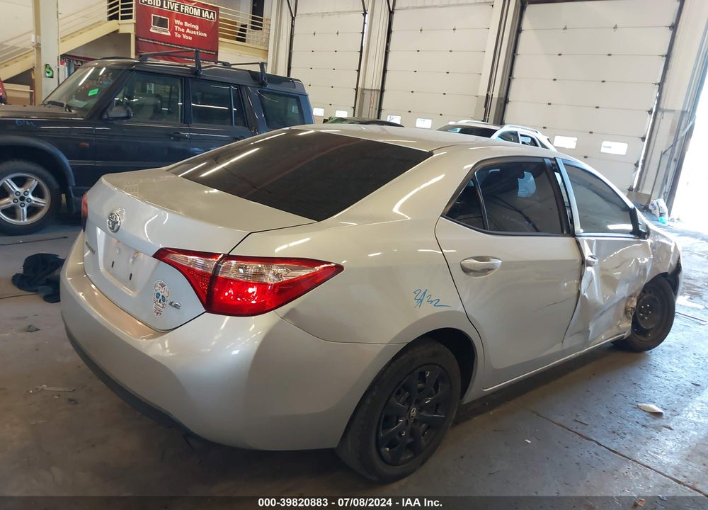 2018 TOYOTA COROLLA LE VIN: 2T1BURHE5JC044794