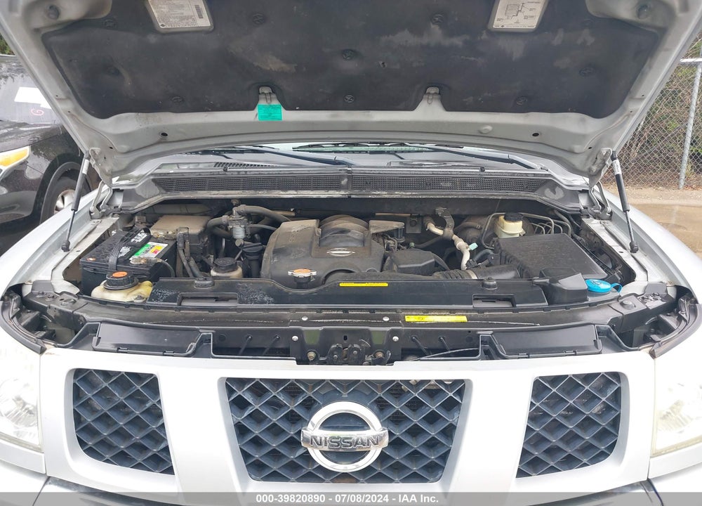 2004 NISSAN PATHFINDER ARMADA SE VIN: 5N1AA08A14N738246