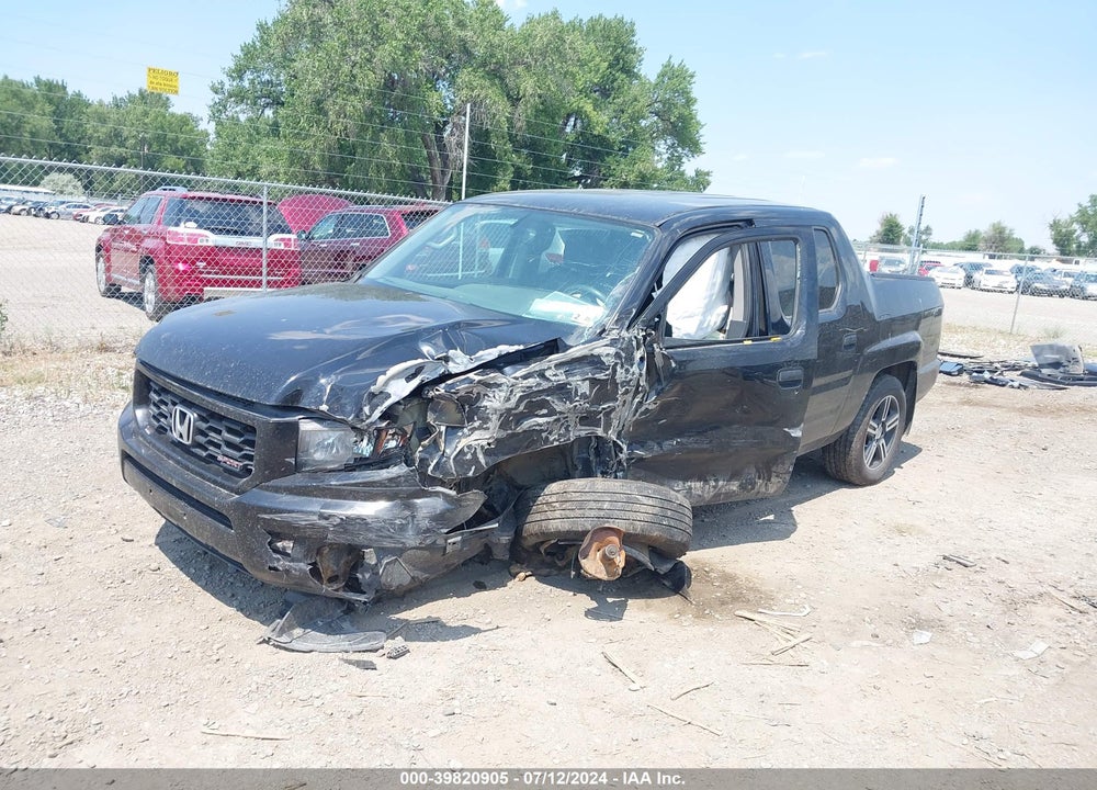 2014 HONDA RIDGELINE SPORT VIN: 5FPYK1F74EB005984