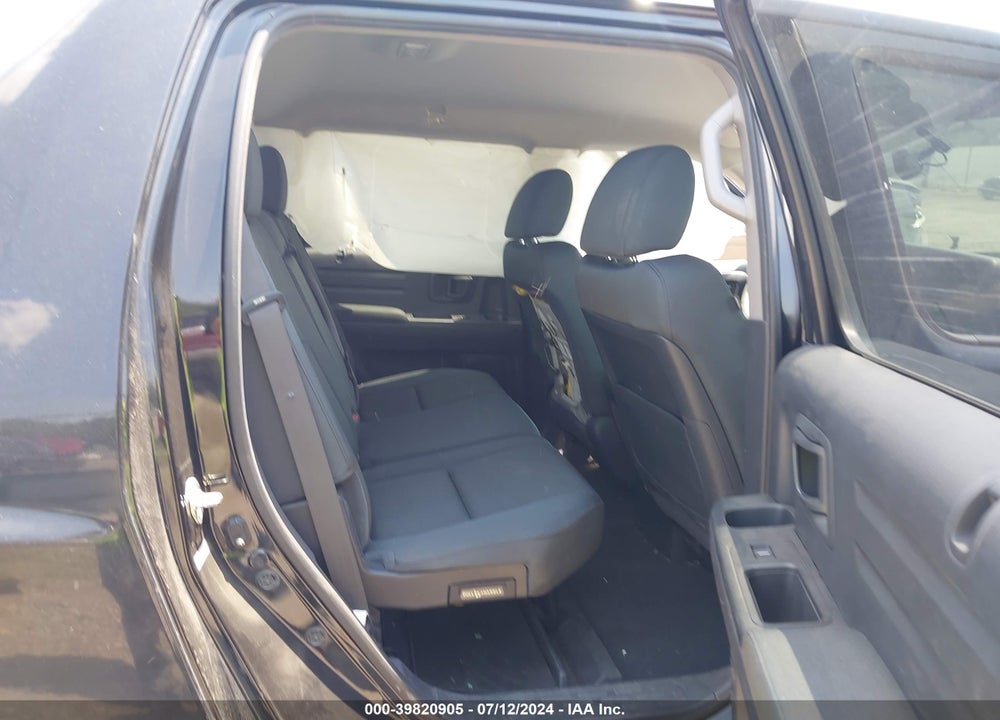 2014 HONDA RIDGELINE SPORT VIN: 5FPYK1F74EB005984
