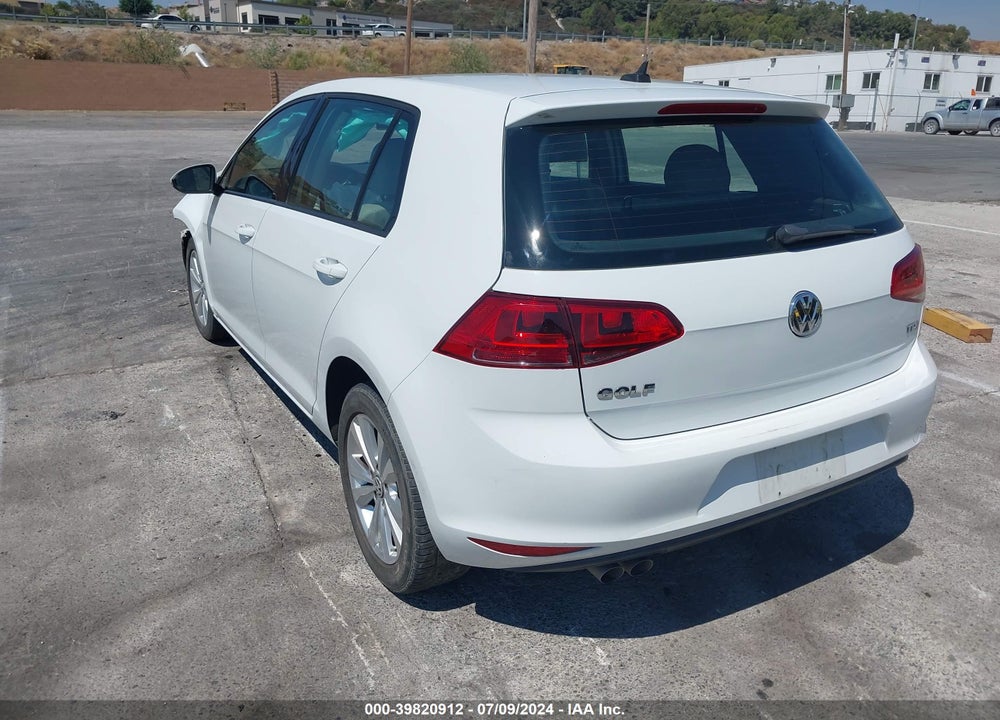 2015 VOLKSWAGEN GOLF TDI S 4-DOOR VIN: 3VW2A7AU7FM096969