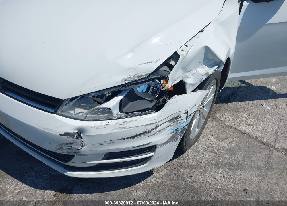2015 VOLKSWAGEN GOLF TDI S 4-DOOR VIN: 3VW2A7AU7FM096969
