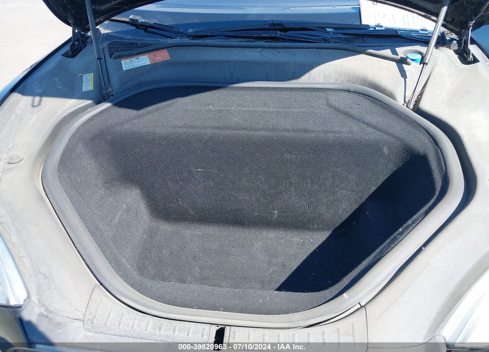 2015 TESLA MODEL S 70D/85D/P85D VIN: 5YJSA1S22FF092653