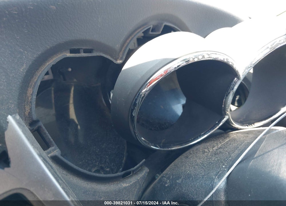 2003 TOYOTA MATRIX STANDARD VIN: 2T1KR32E53C161964