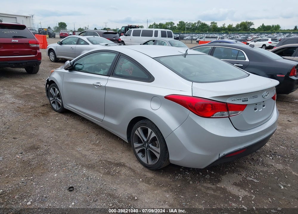 2013 HYUNDAI ELANTRA SE VIN: KMHDH6AE0DU001697