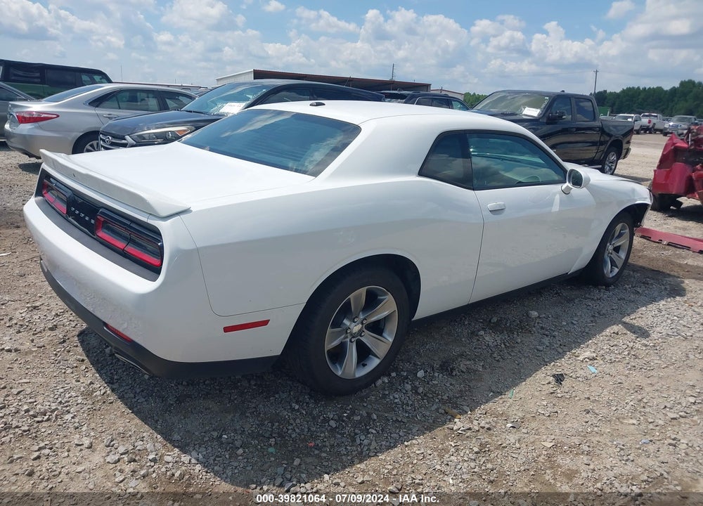 2019 DODGE CHALLENGER SXT VIN: 2C3CDZAGXKH620536
