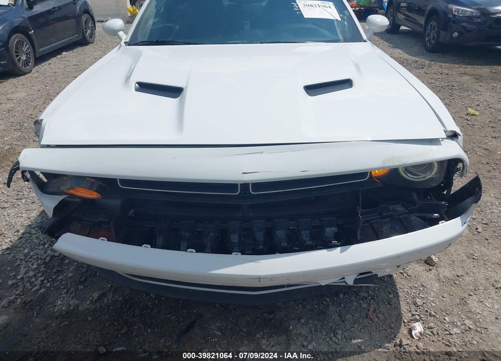2019 DODGE CHALLENGER SXT VIN: 2C3CDZAGXKH620536