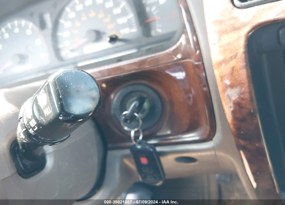 1999 TOYOTA 4RUNNER LIMITED V6 VIN: JT3HN87R9X9028350