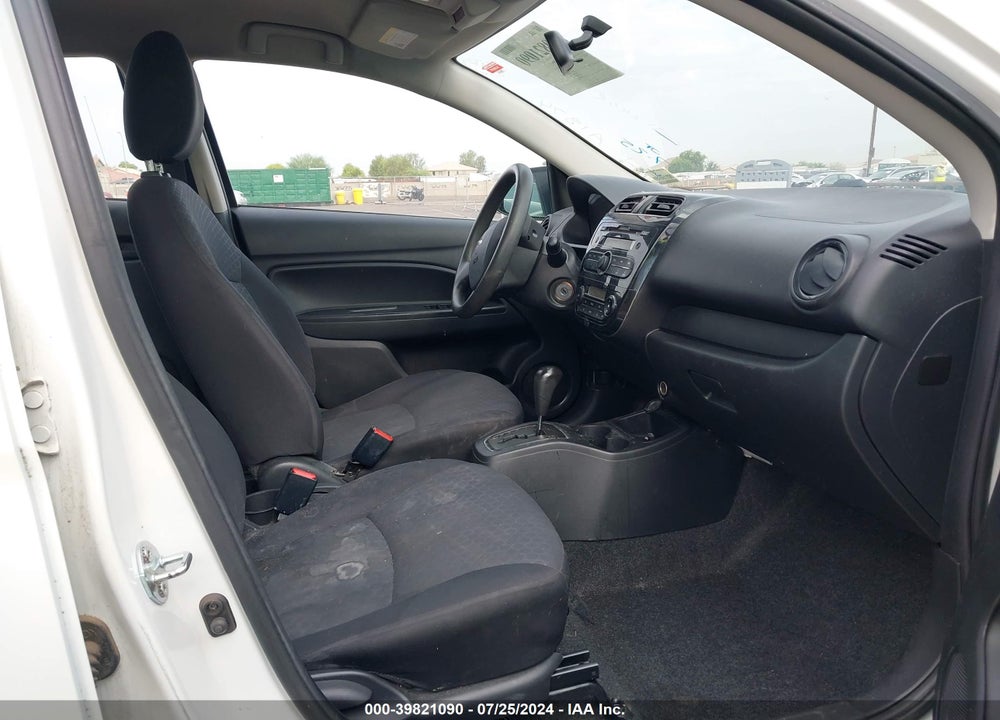 2015 MITSUBISHI MIRAGE DE VIN: ML32A3HJ8FH040702