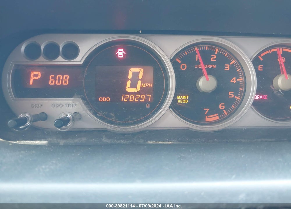 2009 SCION XB VIN: JTLKE50E091081192
